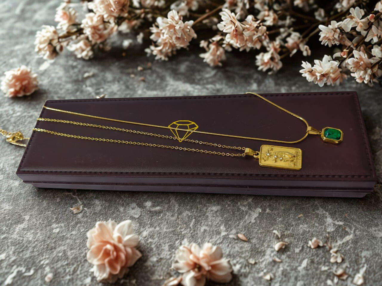 Set of 2 Anti-tarnish & Elegant Gold Chain Necklace Set HJ12