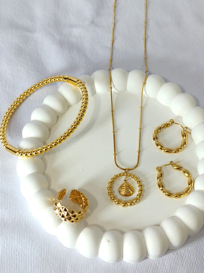 Jewellery Set with Necklace, Earrings, Pendant, Chain, Ring & Bracelet, 5 pieces HJ19