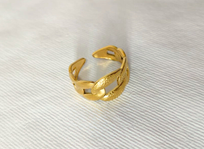 Jewellery Set with Necklace, Earrings, Pendant, Chain, Ring & Bracelet, 5 pieces HJ20