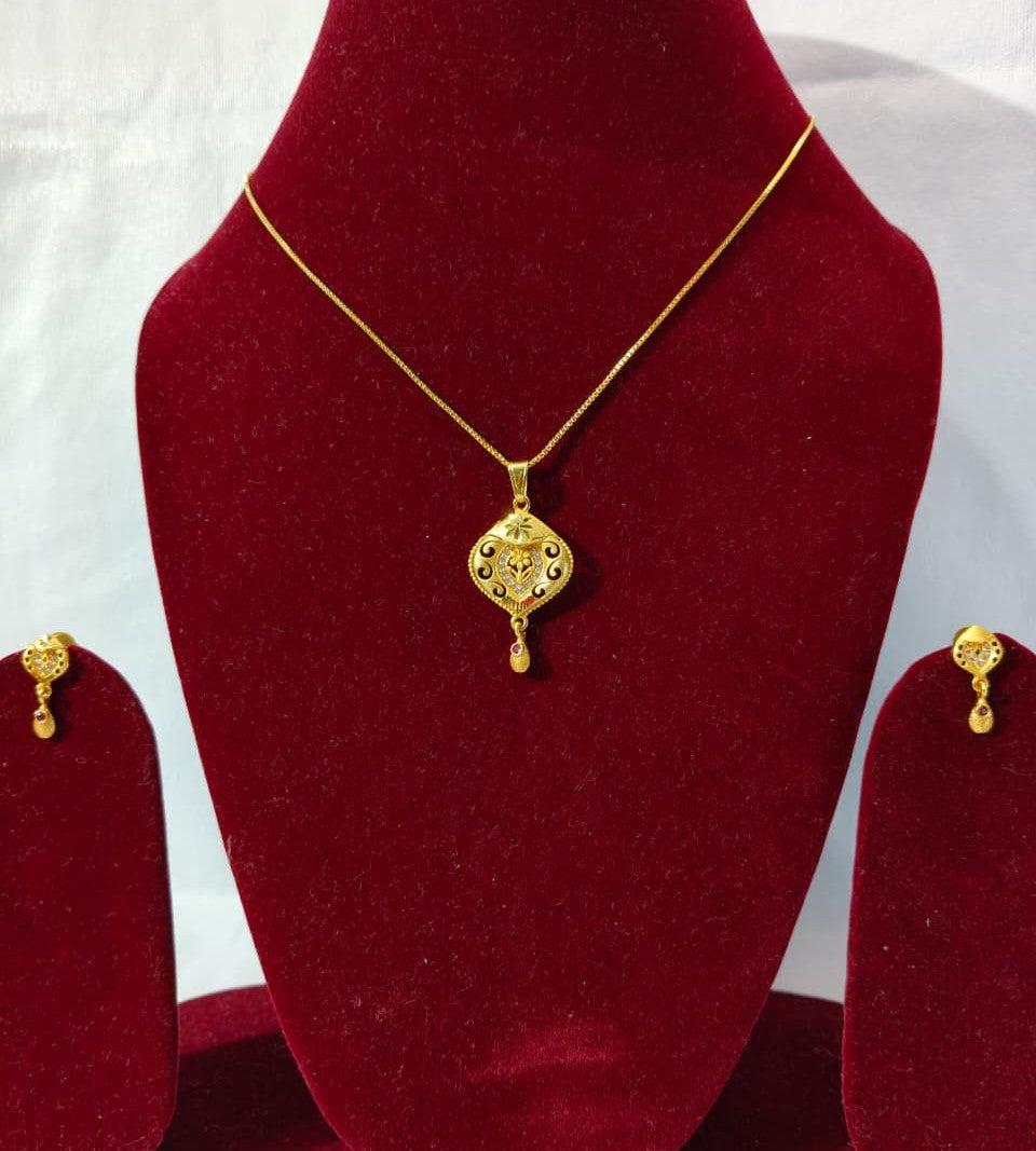 Elegant Gold Plated Necklace & Earrings Set , Floral Heart Pendant, Anti-tarnish, Brass, Ruby Accents (HJ36)