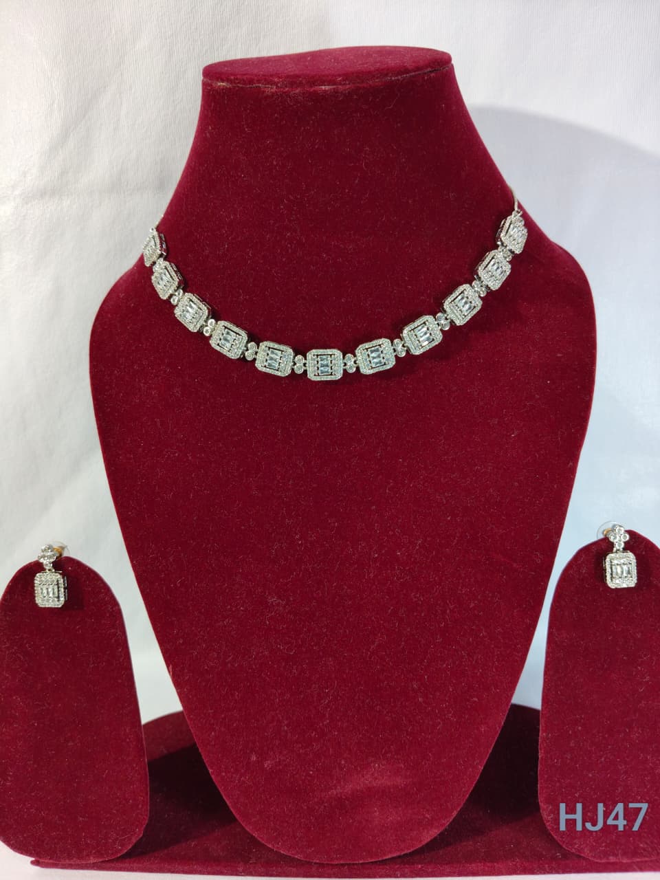 American Diamond Crystal Necklace and Earrings Set, Silver-toned Jewellery Set (HJ47)
