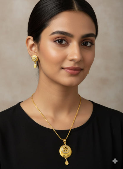 Traditional Gold Plated Crystal Pendant Necklace Set with Matching Earrings, Floral Design, Leaf Motif Danglers HJ60